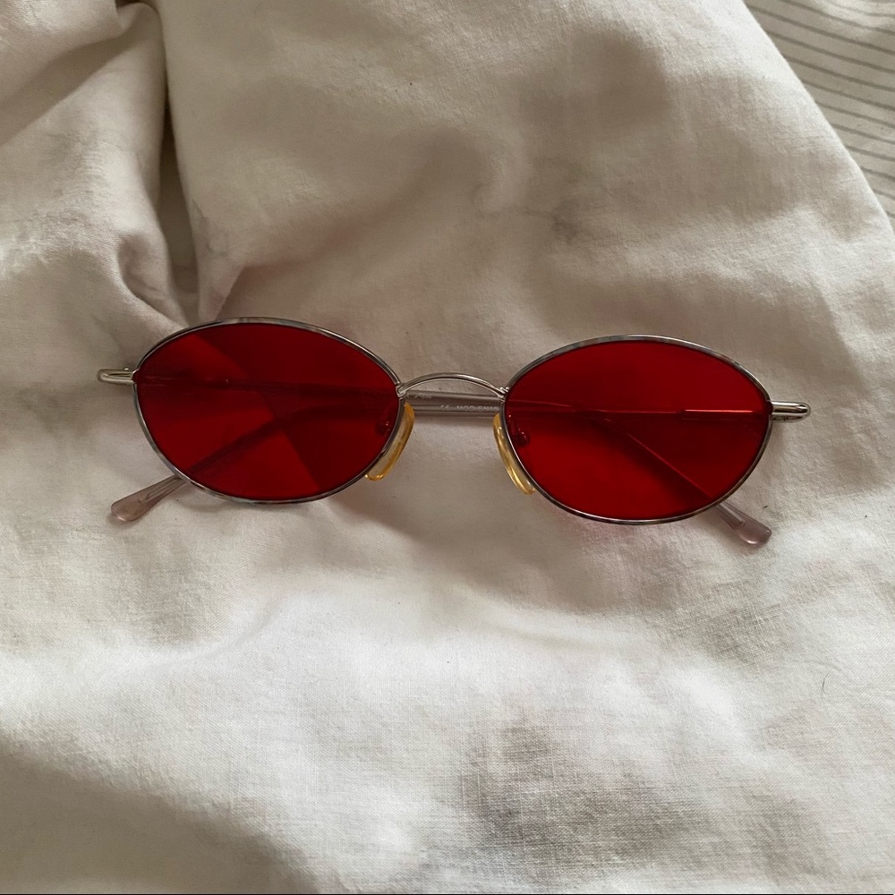 Vintage 90s e-girl red lens sunglasses